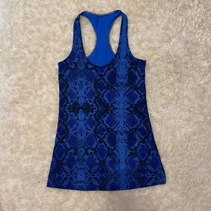 Lulu lemon blue snakeskin workout tank